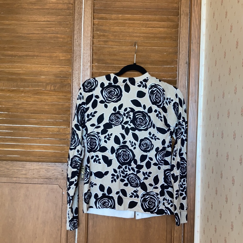 Chapter Club Women button down shirt - Picture 6 of 6